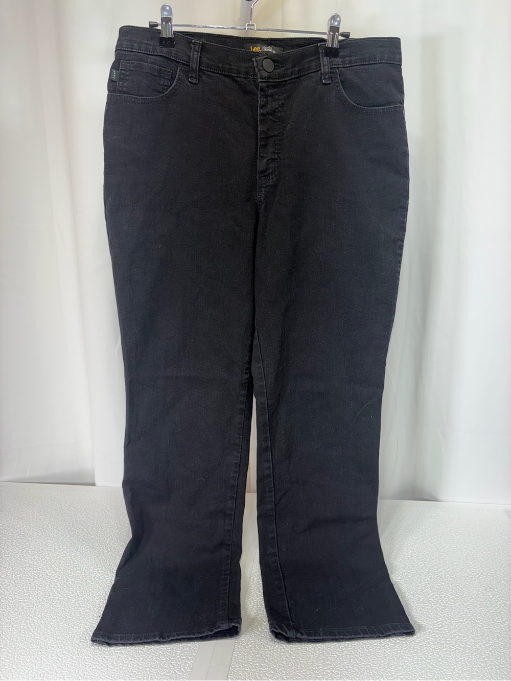 Lee Womens Black Straight Leg Jeans - Classic Black Denim 4002